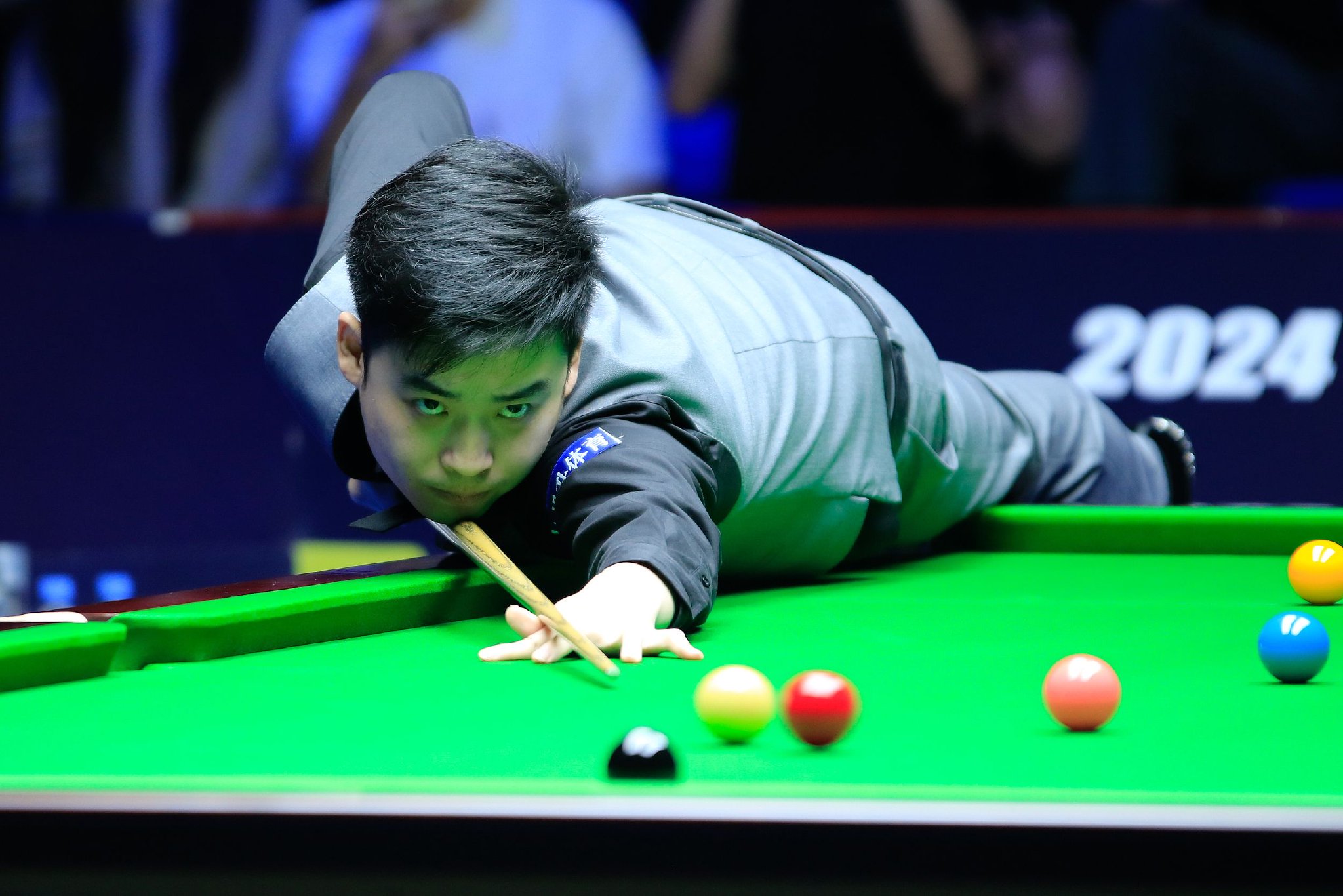 中国足球正 中国足球正